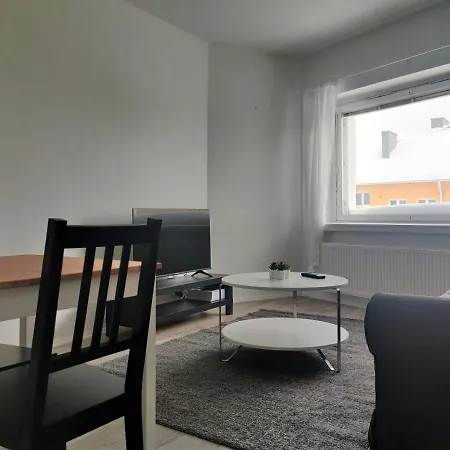 Convenient For 2 With Sauna Daire Kemi
